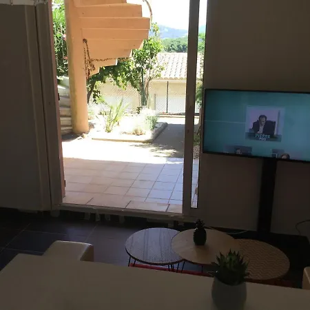 Climatisé Piscine Parking - Prix Du Voyageur 2023 Et 2024 ! Merci Apartamento *